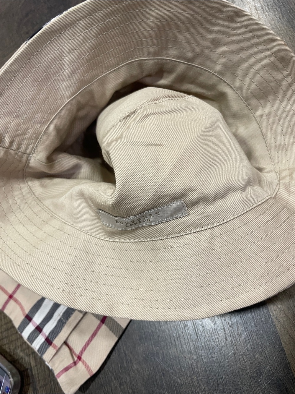 Burberry Tan Plaid Bucket Hat with Black and Red Accents - Picture 2 of 2